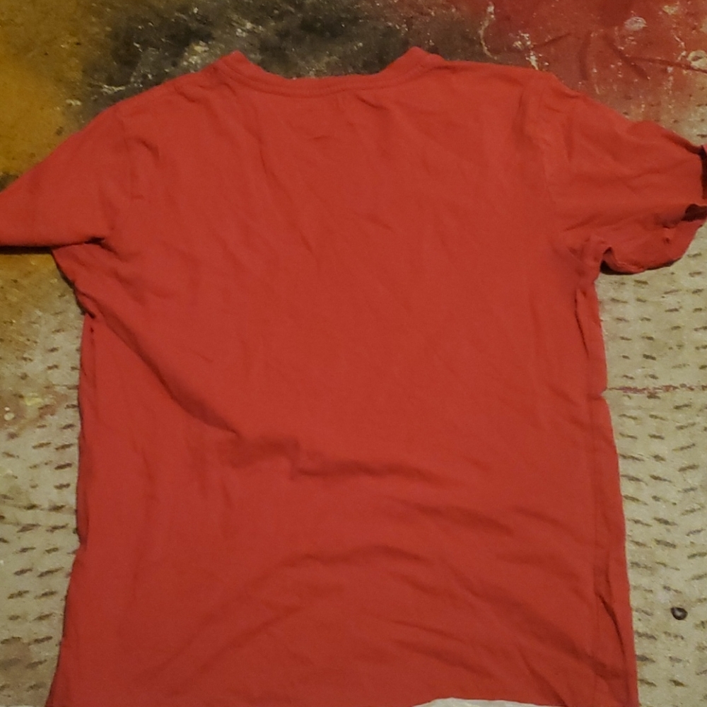 T-Shirt - Picture 3 of 3